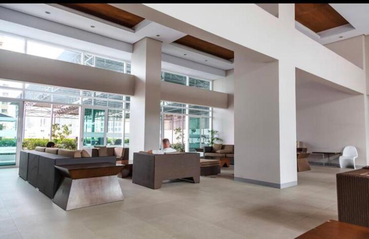 Beacon Makati Condo Free Pool Access Free Wifi 100Mbps & Free Netflix Manila Eksteriør billede