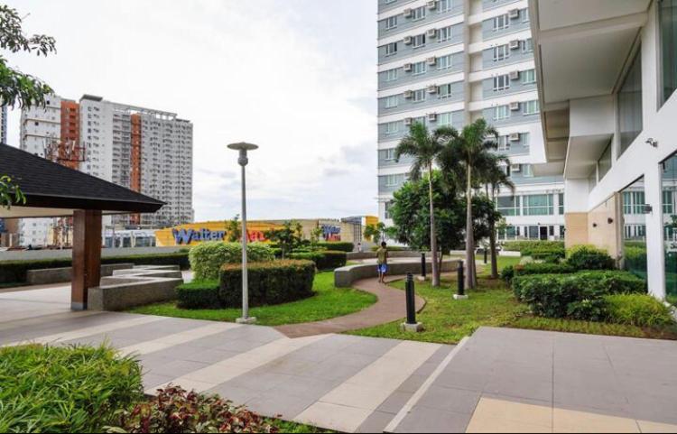 Beacon Makati Condo Free Pool Access Free Wifi 100Mbps & Free Netflix Manila Eksteriør billede